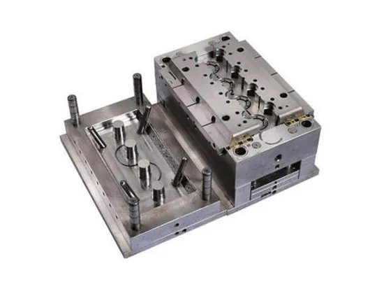 Fabricación de piezas automotrices personalizadas con técnicas de moldeo avanzadas